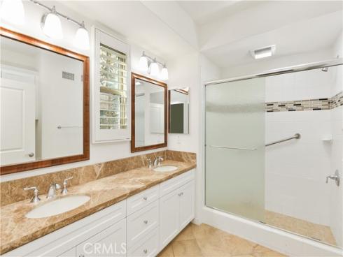 89  Mayfair  , Irvine, CA