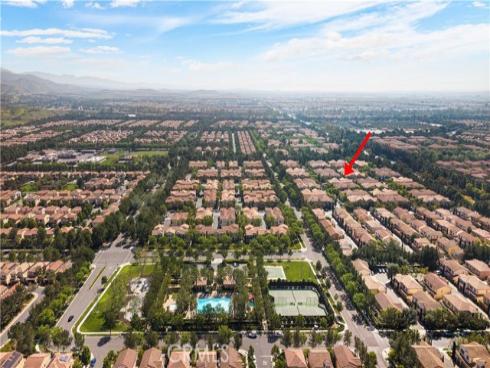 89  Mayfair  , Irvine, CA