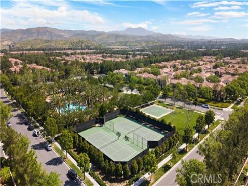 89  Mayfair  , Irvine, CA