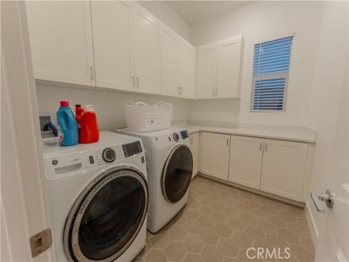 241  Proctor  , Irvine, CA