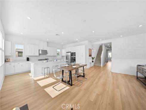 241  Proctor  , Irvine, CA