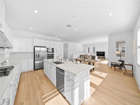 241  Proctor  , Irvine, CA