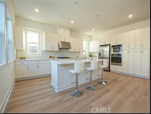 241  Proctor  , Irvine, CA