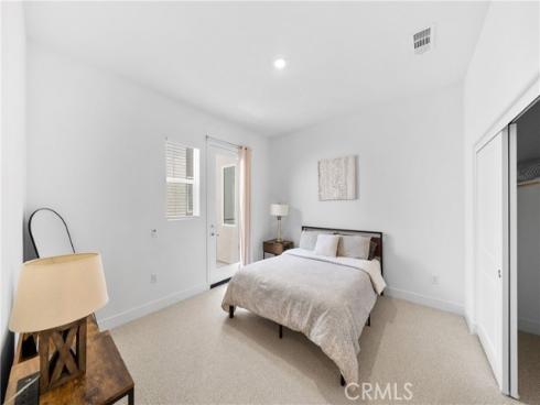 241  Proctor  , Irvine, CA