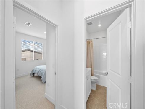 241  Proctor  , Irvine, CA