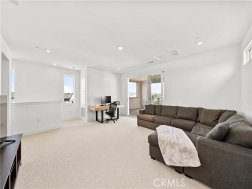 241  Proctor  , Irvine, CA