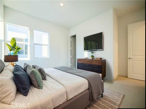 241  Proctor  , Irvine, CA