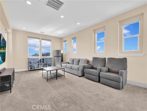 125  Source  , Irvine, CA