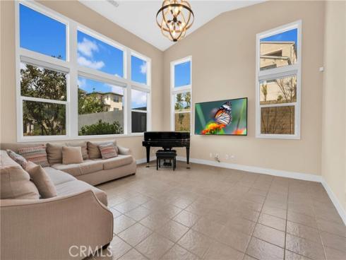 125  Source  , Irvine, CA