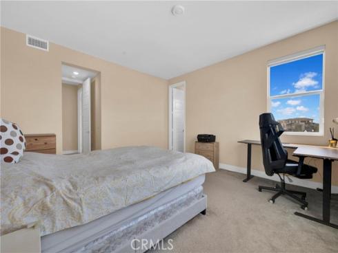 125  Source  , Irvine, CA