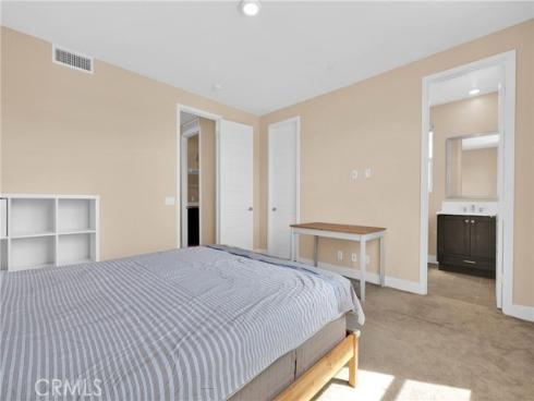 125  Source  , Irvine, CA