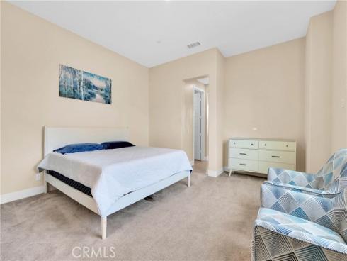 125  Source  , Irvine, CA