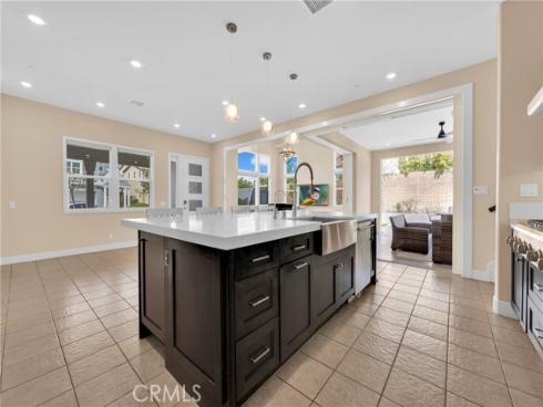 125  Source  , Irvine, CA