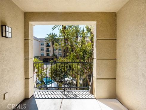 3202  Watermarke  , Irvine, CA