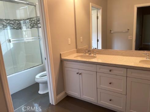 61  Bloomington  , Irvine, CA