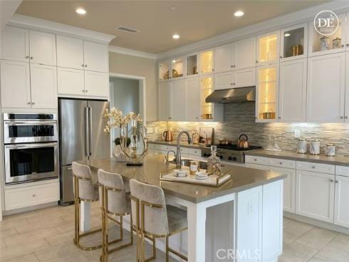 61  Bloomington  , Irvine, CA