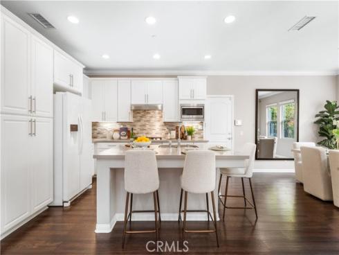 102  Yellow Pine  , Irvine, CA