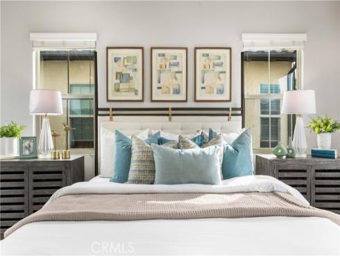 102  Yellow Pine  , Irvine, CA