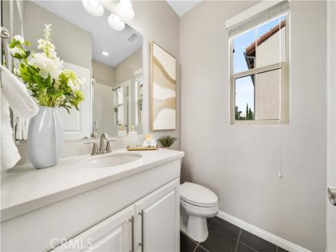 102  Yellow Pine  , Irvine, CA