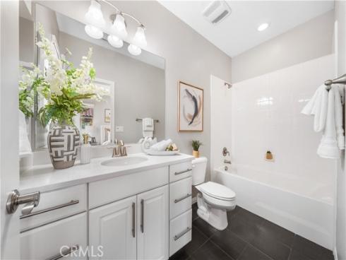 102  Yellow Pine  , Irvine, CA