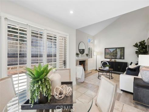 30  Jefferson  , Irvine, CA