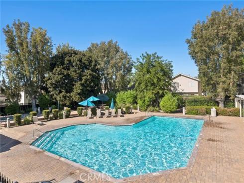 30  Jefferson  , Irvine, CA