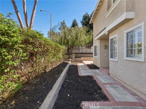 30  Jefferson  , Irvine, CA