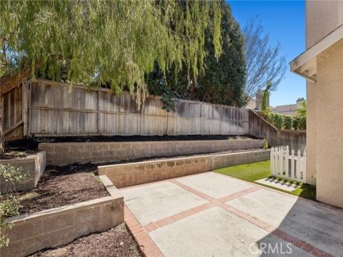 30  Jefferson  , Irvine, CA