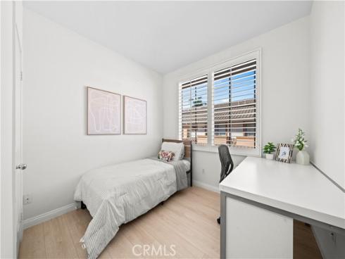 900  Solvay Aisle  , Irvine, CA