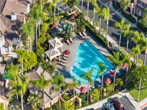 900  Solvay Aisle  , Irvine, CA