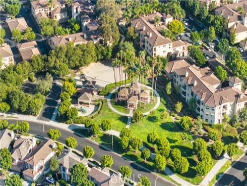 900  Solvay Aisle  , Irvine, CA