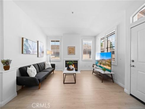 900  Solvay Aisle  , Irvine, CA