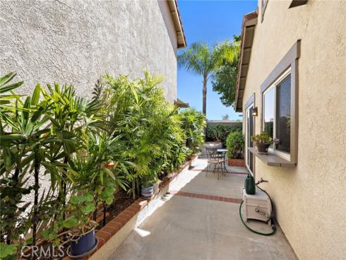 15  Milazzo  , Irvine, CA
