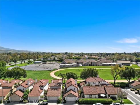 15  Milazzo  , Irvine, CA