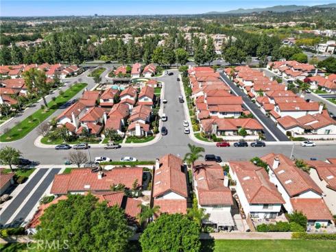 15  Milazzo  , Irvine, CA