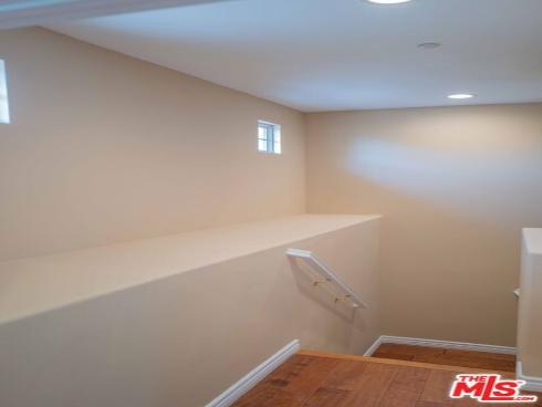 107  Chantilly  , Irvine, CA