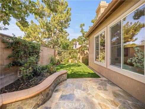 8  Healdsbury  , Irvine, CA