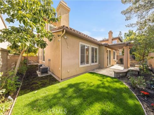 8  Healdsbury  , Irvine, CA