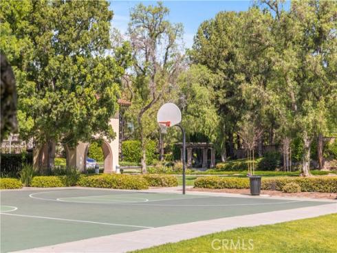 8  Healdsbury  , Irvine, CA