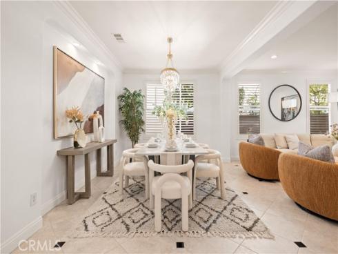 8  Healdsbury  , Irvine, CA