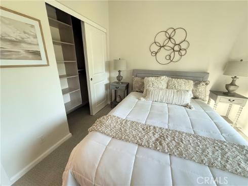 84  Jade Flower  , Irvine, CA