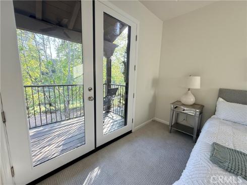 84  Jade Flower  , Irvine, CA