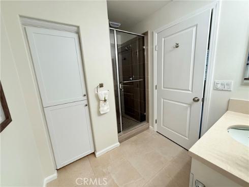 84  Jade Flower  , Irvine, CA