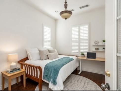 11  Highfield  , Irvine, CA