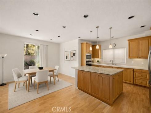 11  Highfield  , Irvine, CA