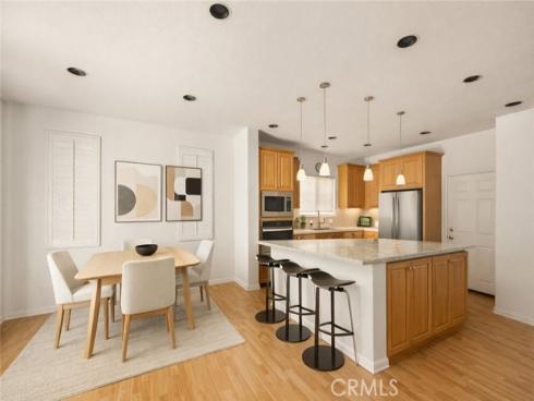 11  Highfield  , Irvine, CA