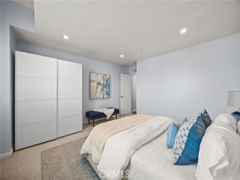 5  Cannes  , Irvine, CA