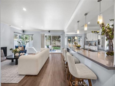 5  Cannes  , Irvine, CA