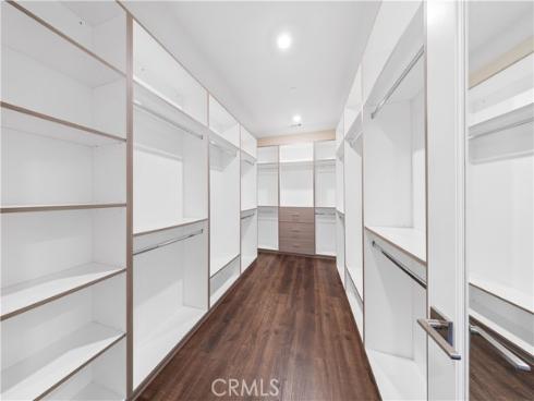 91  Pelican  , Irvine, CA