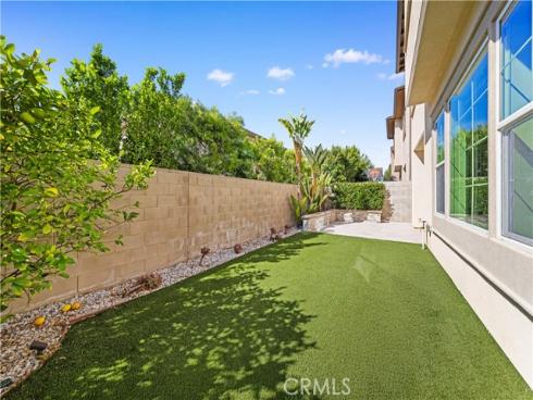 91  Pelican  , Irvine, CA